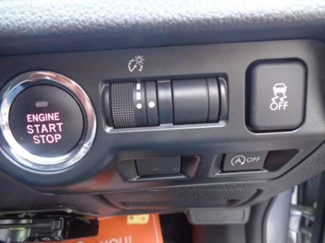 インプレッサXV2.0i-L アイサイト 4WD　純正ナビ　フルセグ　バックカメラ 2000