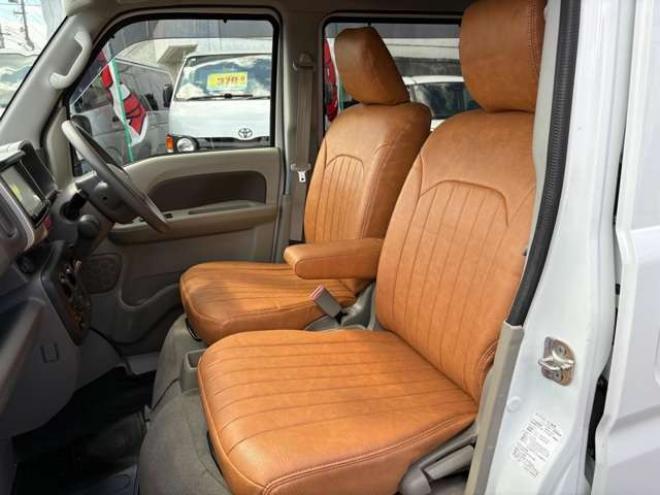 エブリィジョイン ターボ ハイルーフ 4WD　革調シートカバー　Body Lineベッドキッド　デイトナ15インチAW　キーレス　バックカメラ　Panasonicメモリナビ　Bluetooth　FM/AM　横滑り防止　衝突被害軽減システム　フォグランプ 660