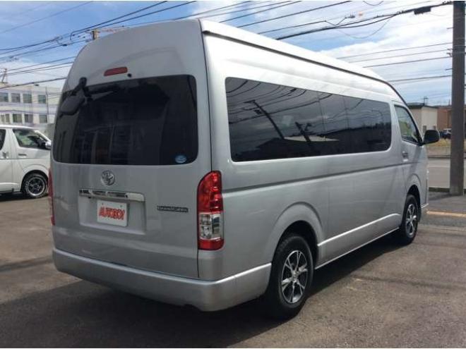 ハイエース2.7 グランドキャビン 4WD　片側パワースライドドア　前後ドライブレコーダー　リアヒーター&クーラー　キーレス　横滑り防止　純正ナビ　ワンセグTV　Bluetooth　CD　FM/AM　ETC　15インチAW　電動格納ミラー　バックカメラ 2700