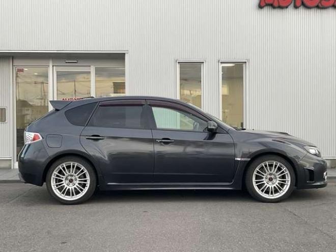 インプレッサハッチバックSTI 2.0 WRX 4WD　Defi3連メーター(ブースト計・油温計・油圧計)　ETC　運転席パワーシート　プッシュスタート 2000