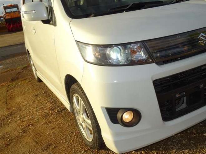 ワゴンRスティングレー リミテッドII 4WD　シートヒーター・HID・禁煙車・ポリマーコーティング・1年保証 660