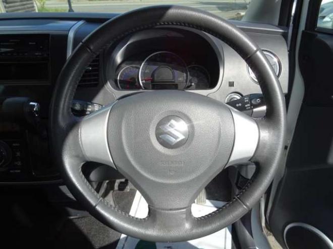 ワゴンRスティングレー リミテッドII 4WD　シートヒーター・HID・禁煙車・ポリマーコーティング・1年保証 660