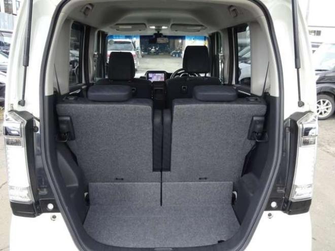 N-BOXカスタムG ターボSSパッケージ 4WD　本州仕入・ナビ・TV・Bluetooth・バックカメラ・ETC・両側パワスラ・禁煙車・シートヒーター 660