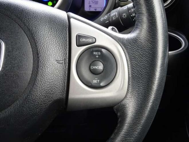 N-BOXカスタムG ターボSSパッケージ 4WD　本州仕入・ナビ・TV・Bluetooth・バックカメラ・ETC・両側パワスラ・禁煙車・シートヒーター 660