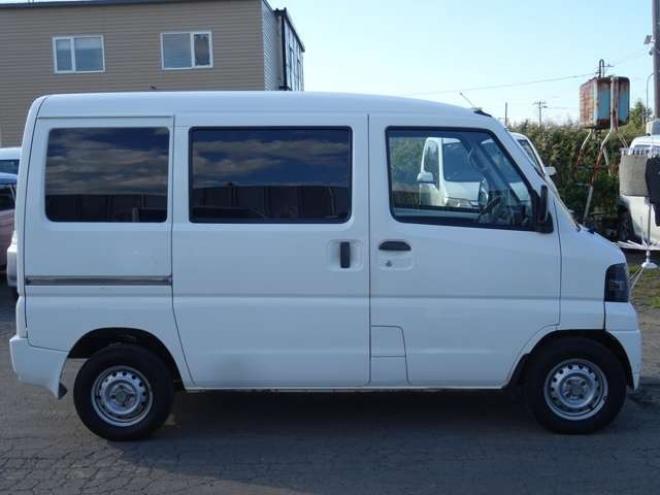 クリッパーDX ハイルーフ 4WD　切替4WD・禁煙車・夏冬タイヤ・軽貨物 660