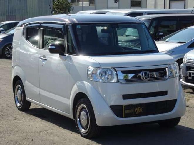 N-BOXスラッシュ X 4WD　ナビ・TV・バックカメラ・Bluetooth・禁煙車・エンジンスターター・シートヒーター 660