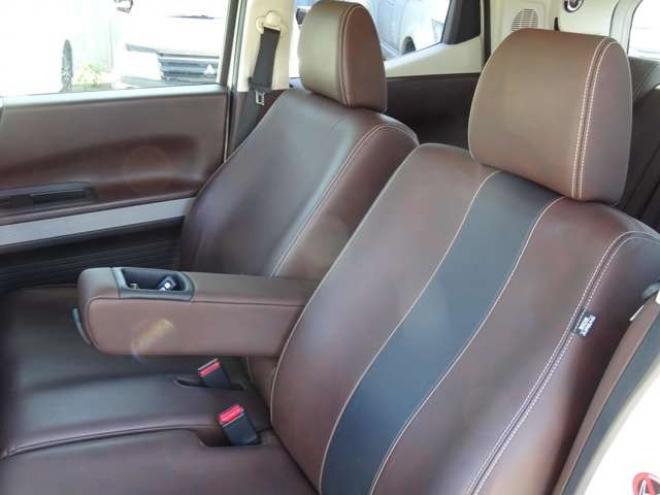 N-BOXスラッシュ X 4WD　ナビ・TV・バックカメラ・Bluetooth・禁煙車・エンジンスターター・シートヒーター 660