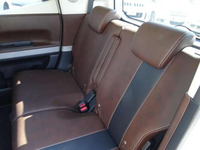 N-BOXスラッシュ X 4WD　ナビ・TV・バックカメラ・Bluetooth・禁煙車・エンジンスターター・シートヒーター 660