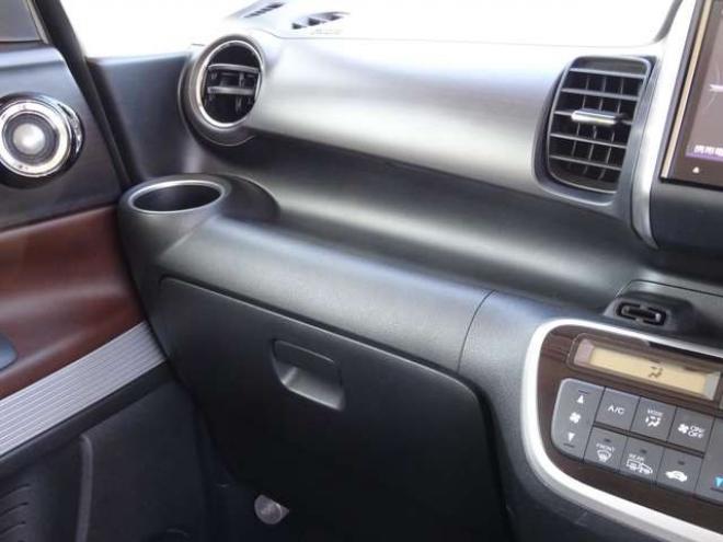 N-BOXスラッシュ X 4WD　ナビ・TV・バックカメラ・Bluetooth・禁煙車・エンジンスターター・シートヒーター 660