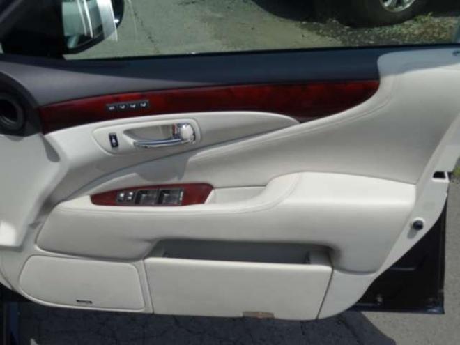 レクサスLSハイブリッド 600h バージョンS Iパッケージ 4WD　 5000