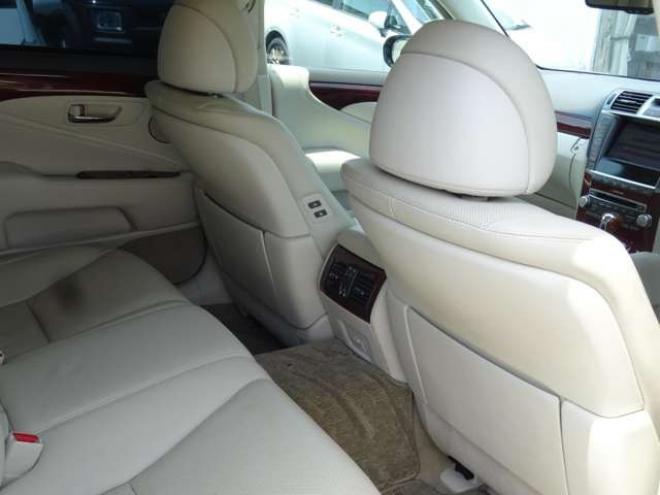 レクサスLSハイブリッド 600h バージョンS Iパッケージ 4WD　 5000