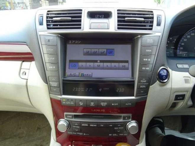 レクサスLSハイブリッド 600h バージョンS Iパッケージ 4WD　 5000