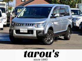 デリカ　D:5　Chamonix　４WD　本州仕入　車検２年付　両側パワースライド　ステップ付　フリップダウンモニター　寒冷地仕様