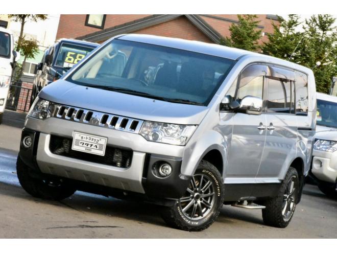 デリカD:5　Chamonix　４WD　本州仕入　車検２年付　両側パワースライド　ステップ付　フリップダウンモニター　寒冷地仕様