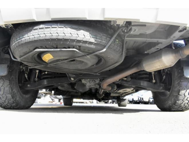 デリカD:5　Chamonix　４WD　本州仕入　車検２年付　両側パワースライド　ステップ付　フリップダウンモニター　寒冷地仕様