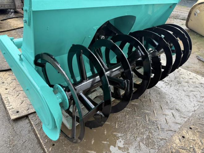 除雪機タカキタ スノーブロワー SB1805E 1.8m 全塗装整備済