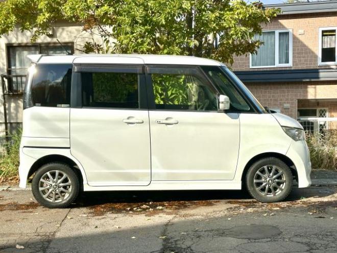 ルークスハイウェイスター　ターボ　4WD 両側電動リモコンスライドドア　タイミングチェーン車　HID スマートキー　楽ナビ　ワンセグテレビ 4WD 5 660Dr