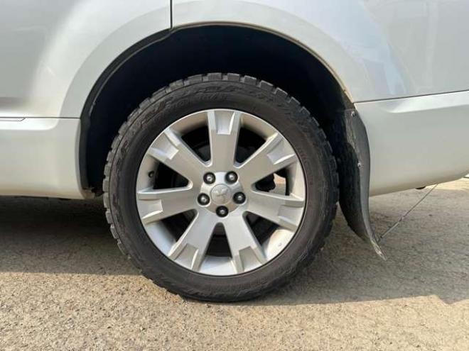 デリカD：5 2.2 シャモニー ディーゼルターボ 4WD　ワンオーナー/社外ナビ/両側パワスラ/ETC 2300