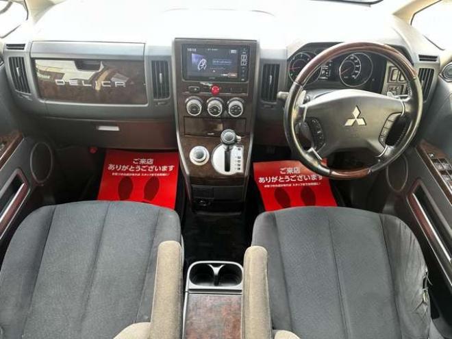 デリカD：5 2.2 シャモニー ディーゼルターボ 4WD　ワンオーナー/社外ナビ/両側パワスラ/ETC 2300