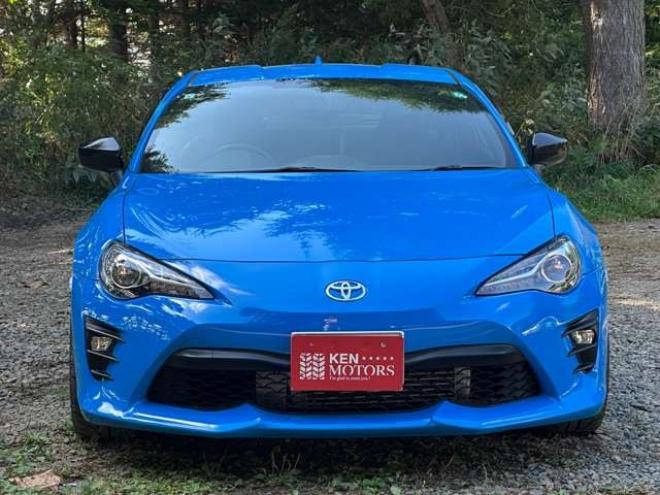 862.0 GT　社外ターボ・ブリッツ仕様　クスコ車高調　LSD　HKSマフラー　ブリッツブーコン　ブリッツオイルクーラー　社外アルミ　パワステ　パワーウィンドウ　純正ナビ　ABS　キーレスエントリー 2WD 2000