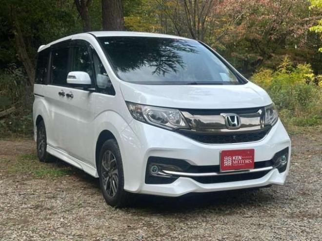 ステップワゴン1.5 スパーダ クールスピリット 4WD　ホンダセンシング　純正アルミ　パワステ　パワーウィンドウ　記録簿　ABS　両側パワースライドドア　クルーズコントロール　LEDヘッドライト　トリプルゾーンフルオートエアコン　コンビシート 1500