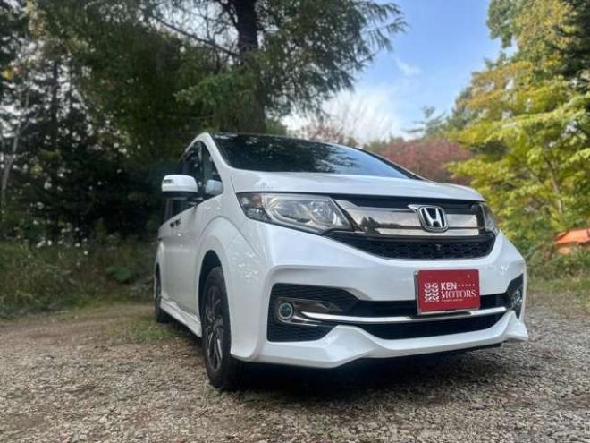 ステップワゴン1.5 スパーダ クールスピリット 4WD　ホンダセンシング　純正アルミ　パワステ　パワーウィンドウ　記録簿　ABS　両側パワースライドドア　クルーズコントロール　LEDヘッドライト　トリプルゾーンフルオートエアコン　コンビシート 1500