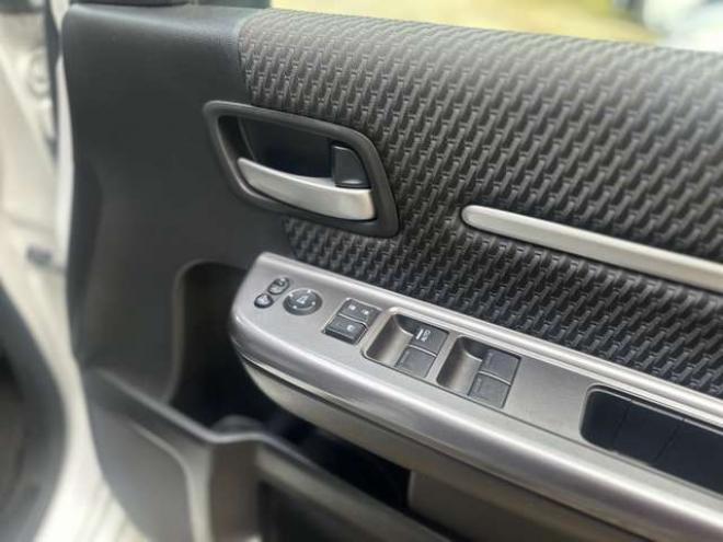 ステップワゴン1.5 スパーダ クールスピリット 4WD　ホンダセンシング　純正アルミ　パワステ　パワーウィンドウ　記録簿　ABS　両側パワースライドドア　クルーズコントロール　LEDヘッドライト　トリプルゾーンフルオートエアコン　コンビシート 1500