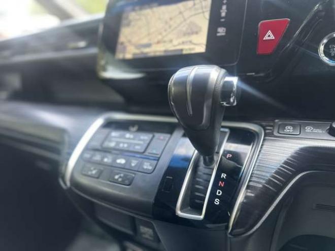 ステップワゴン1.5 スパーダ クールスピリット 4WD　ホンダセンシング　純正アルミ　パワステ　パワーウィンドウ　記録簿　ABS　両側パワースライドドア　クルーズコントロール　LEDヘッドライト　トリプルゾーンフルオートエアコン　コンビシート 1500