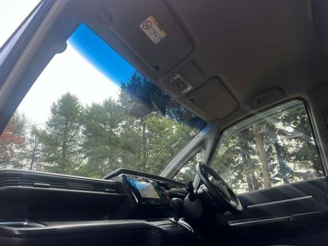 ステップワゴン1.5 スパーダ クールスピリット 4WD　ホンダセンシング　純正アルミ　パワステ　パワーウィンドウ　記録簿　ABS　両側パワースライドドア　クルーズコントロール　LEDヘッドライト　トリプルゾーンフルオートエアコン　コンビシート 1500