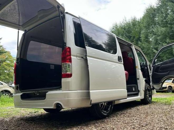 レジアスエース3.0 スーパーGL ロングボディ ディーゼルターボ 4WD　ワンオーナー　社外アルミ　モデリスタエアロ　オーバーフェンダー　両側パワースライドドア　ETC　Gスターター　バックカメラ　PS　PW　ABS　キーレス　純正ナビ 3000