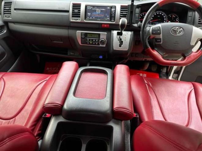 レジアスエース3.0 スーパーGL ロングボディ ディーゼルターボ 4WD　ワンオーナー　社外アルミ　モデリスタエアロ　オーバーフェンダー　両側パワースライドドア　ETC　Gスターター　バックカメラ　PS　PW　ABS　キーレス　純正ナビ 3000