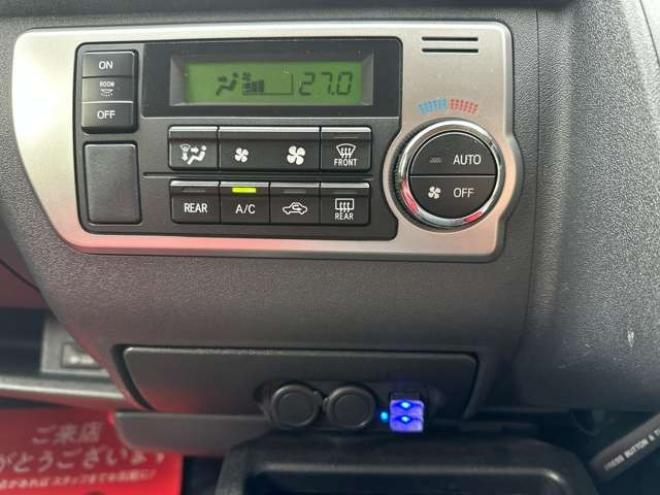 レジアスエース3.0 スーパーGL ロングボディ ディーゼルターボ 4WD　ワンオーナー　社外アルミ　モデリスタエアロ　オーバーフェンダー　両側パワースライドドア　ETC　Gスターター　バックカメラ　PS　PW　ABS　キーレス　純正ナビ 3000