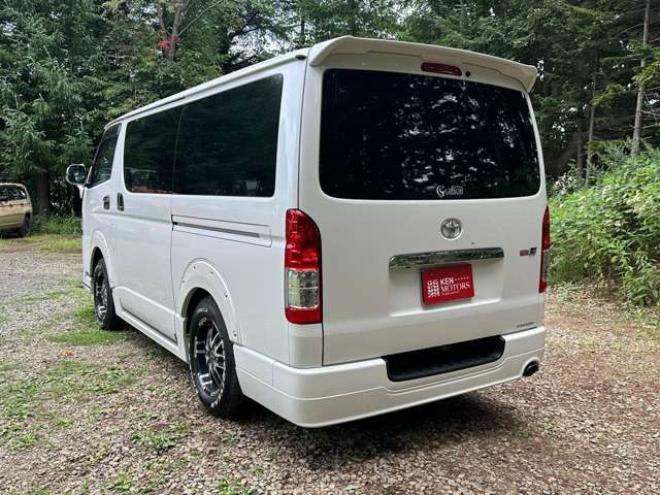 レジアスエース3.0 スーパーGL ロングボディ ディーゼルターボ 4WD　ワンオーナー　社外アルミ　モデリスタエアロ　オーバーフェンダー　両側パワースライドドア　ETC　Gスターター　バックカメラ　PS　PW　ABS　キーレス　純正ナビ 3000