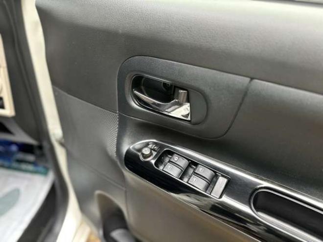 ムーヴキャンバスX ブラックアクセント リミテッド SAIII 4WD　記録簿　地デジナビ　バックカメラ　純正エンジンスターター　両側パワースライドドア　ETC　ドライブレコーダー　パワステ　パワーウィンドウ　社外アルミ　ABS　キーレスエントリー　ダウンサス(純正積込) 660