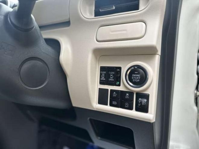 ムーヴキャンバスX ブラックアクセント リミテッド SAIII 4WD　記録簿　地デジナビ　バックカメラ　純正エンジンスターター　両側パワースライドドア　ETC　ドライブレコーダー　パワステ　パワーウィンドウ　社外アルミ　ABS　キーレスエントリー　ダウンサス(純正積込) 660