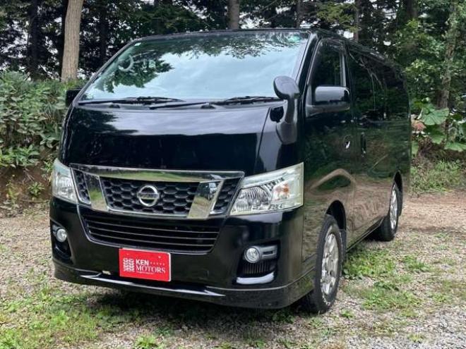 キャラバンNV350 2.5 プレミアムGX ロングボディ ディーゼルターボ 4WD　パワーウィンドウ　パワステ　社外ナビ　社外アルミ　ABS　キーレス　バックカメラ　エンジンスターター　ETC　リアヒーター　リアクーラー　盗難防止装置 2500