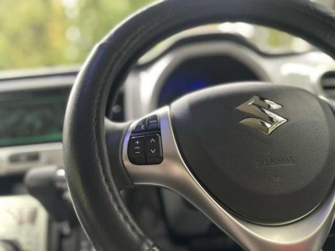 ハスラーX 4WD　社外マフラー　デュアルカメラブレーキサポート　パワステ　パワーウィンドウ　キーレス　オートエアコン　シートヒーター　純正アルミ　ナビTV　バックカメラ 660