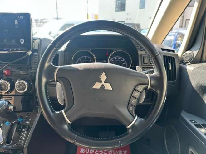 デリカD：5 2.2 D パワーパッケージ ディーゼルターボ 4WD　リフトUP/サイドガード/両側パワスラ/ETC 2300