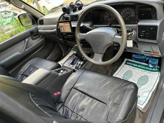 ランドクルーザー80 4.2 VXリミテッド EGR装着車 ディーゼルターボ 4WD　リフトアップ　社外バンパー　3連メーター　サンルーフ　キーレス　クルーズコントロール　ETC　パワステ　パワーウィンドウ　社外ナビ　社外アルミ　キーレスエントリー 4200