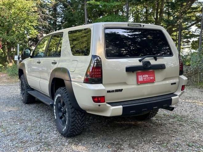 ハイラックスサーフ2.7 SSR-X アメリカンバージョン 4WD　コンビハンドル　社外ナビ　バックカメラ　ETC　社外スターター　社外ヘッドライト　シートカバー　パワーウィンドウ　パワステ　純正アルミ　ABS　キーレス　社外テール　社外グリル 2700