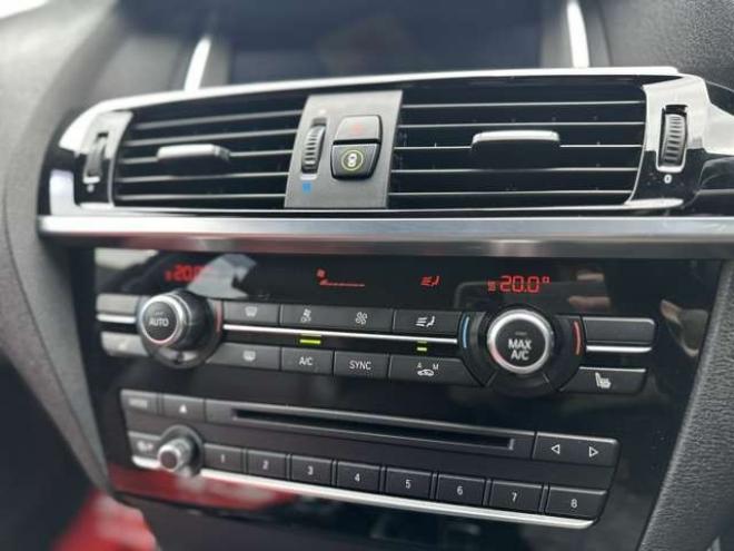 BMWX3 xドライブ20d Mスポーツ ディーゼルターボ 4WD　電動バックドア/ナビTV/Bカメラ/電動シート 正規輸入車 2000