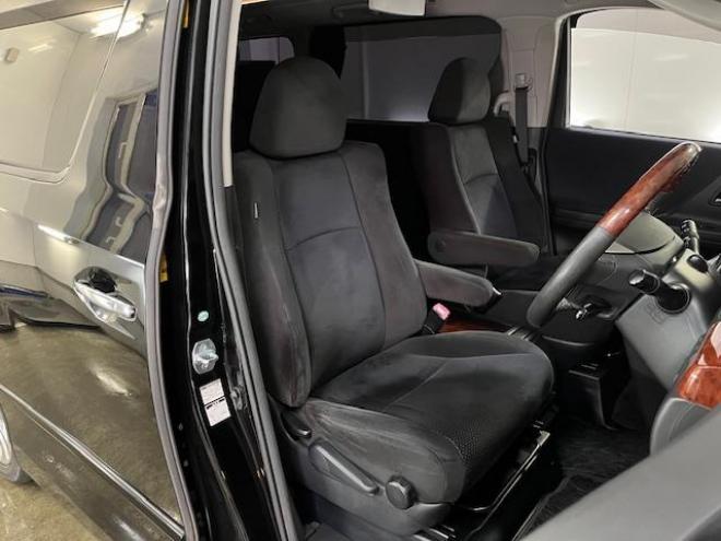 ヴェルファイア２．４Ｚ　プラチナセレクションⅡ　本州仕入　ワンオーナー　禁煙車　ＷＡＫＯＳバリアスコーティング済　純正１８インチＡＷ　純正１６ＡＷ＋スタッドレスタイヤ付　両側パワースライドドア　パワーバックドア　純正ナビ（フルセグ地デジ　ＤＶＤ再生　Ｂｌｕｅｔｏｏｔｈ）＋バックカメラ　純正リアフリップダウンモニター　コーナーセンサー　横滑り防止装置　ＨＩＤ　ＥＴＣ 　タイミングチェーン 4WD 2400 5Dr