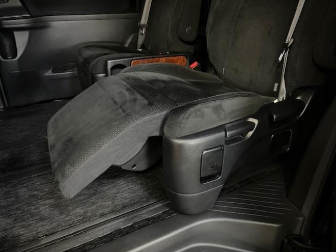 ヴェルファイア２．４Ｚ　プラチナセレクションⅡ　本州仕入　ワンオーナー　禁煙車　ＷＡＫＯＳバリアスコーティング済　純正１８インチＡＷ　純正１６ＡＷ＋スタッドレスタイヤ付　両側パワースライドドア　パワーバックドア　純正ナビ（フルセグ地デジ　ＤＶＤ再生　Ｂｌｕｅｔｏｏｔｈ）＋バックカメラ　純正リアフリップダウンモニター　コーナーセンサー　横滑り防止装置　ＨＩＤ　ＥＴＣ 　タイミングチェーン 4WD 2400 5Dr