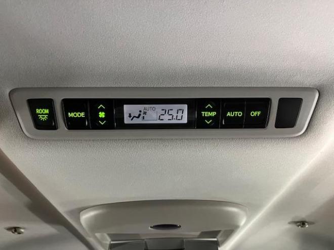 ヴェルファイア２．４Ｚ　プラチナセレクションⅡ　本州仕入　ワンオーナー　禁煙車　ＷＡＫＯＳバリアスコーティング済　純正１８インチＡＷ　純正１６ＡＷ＋スタッドレスタイヤ付　両側パワースライドドア　パワーバックドア　純正ナビ（フルセグ地デジ　ＤＶＤ再生　Ｂｌｕｅｔｏｏｔｈ）＋バックカメラ　純正リアフリップダウンモニター　コーナーセンサー　横滑り防止装置　ＨＩＤ　ＥＴＣ 　タイミングチェーン 4WD 2400 5Dr