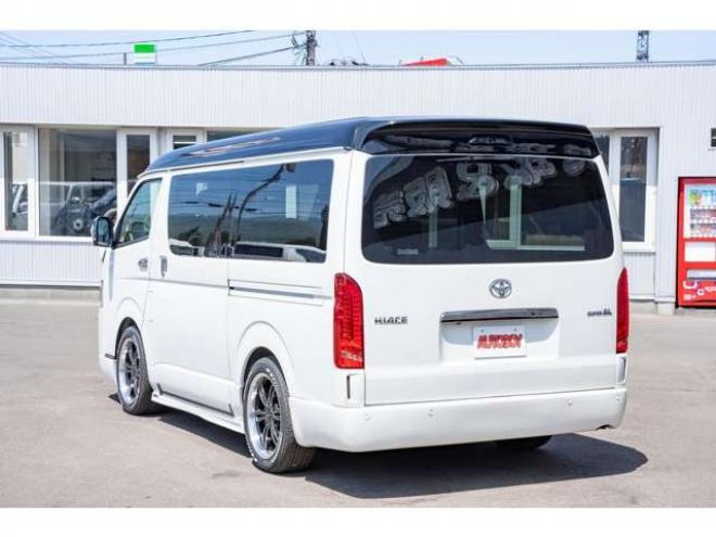 ハイエースバン2.7 スーパーGL ダークプライムII ワイド ミドルルーフ ロングボディ 4WD　新車6型　3ナンバー　8人乗り　寒冷地仕様 新車 2700