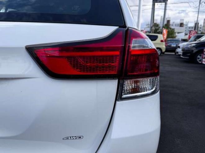 カローラフィールダー1.5 X  ビジネスパッケージ 4WD　キーレス・メモリーナビ・Bluetooth・横滑り防止・ワイパーデザイアー・ETC 1500