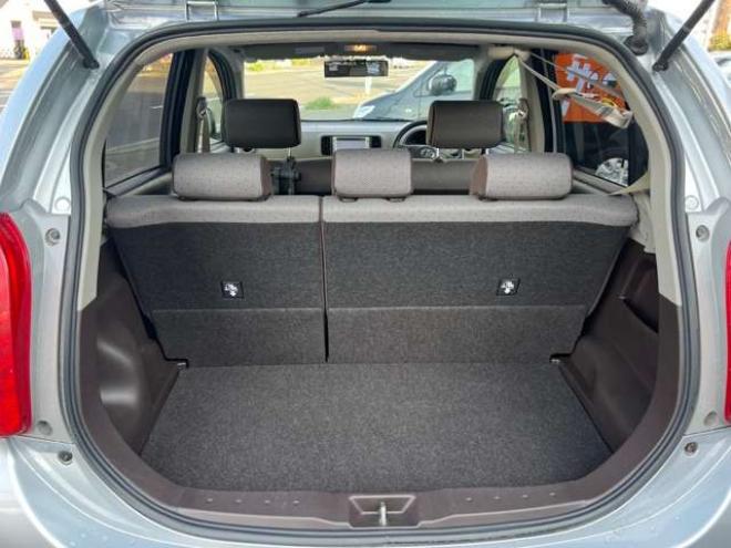 パッソ1.0 X 4WD　スマートキー　ナビ　TV エンジンスターター　電動格納ミラー 1000