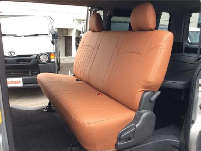 ハイエースバン3.0 スーパーGL ロング ディーゼルターボ 4WD　リアヒーター&クーラー　キーレス　ETC　電動格納ミラー　デュアルエアコン　ベッドキッド　フロントフォグランプ　clarionSDナビ(NXL13)　AUX　Bluetooth　USB　16インチAW 3000