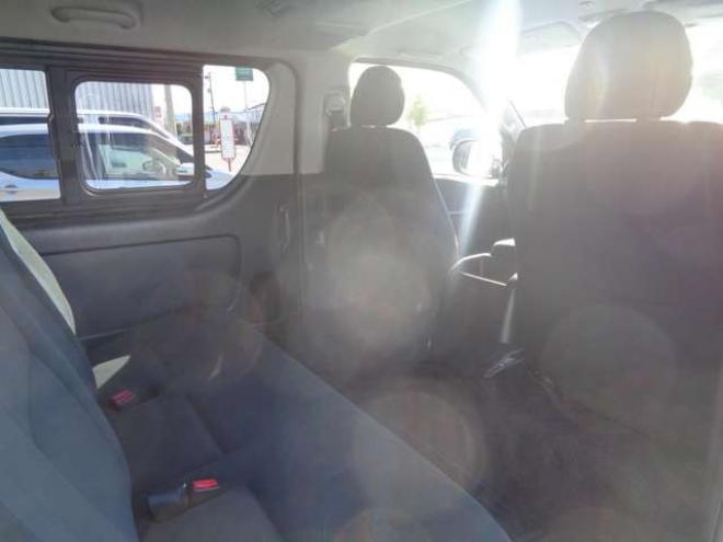 ハイエースバン3.0 スーパーGL ロング ディーゼルターボ 4WD　R4年タイミングベルト交換　キーレス　ナビ　ワンセグ　バックカメラ　バッドラッカー17インチアルミホイール　415コブラボンネット・フロントスポイラー 3000