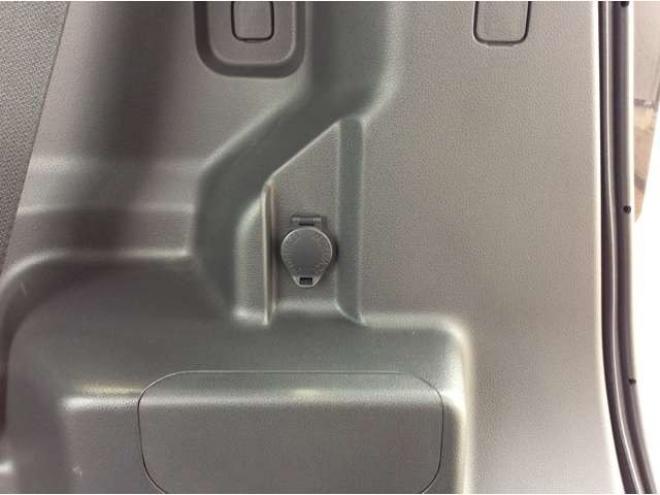 ピクシスメガL SAIII 4WD　両側パワスラ　スマートキー　純正ナビ 660